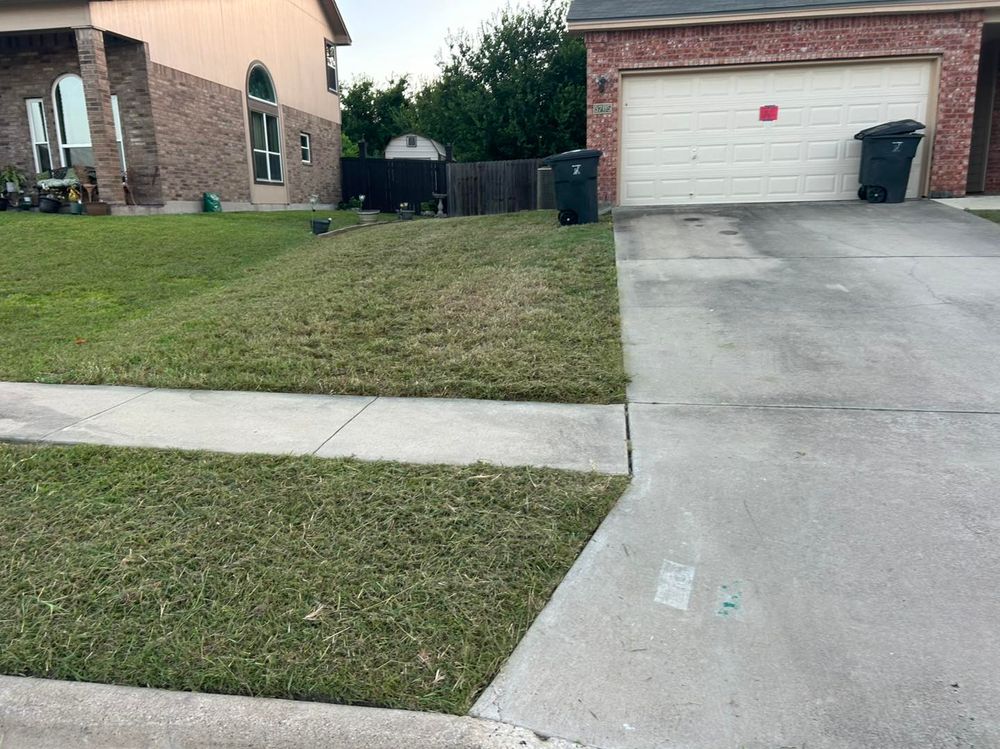 All Photos for D’s Lawncare in Killeen, TX