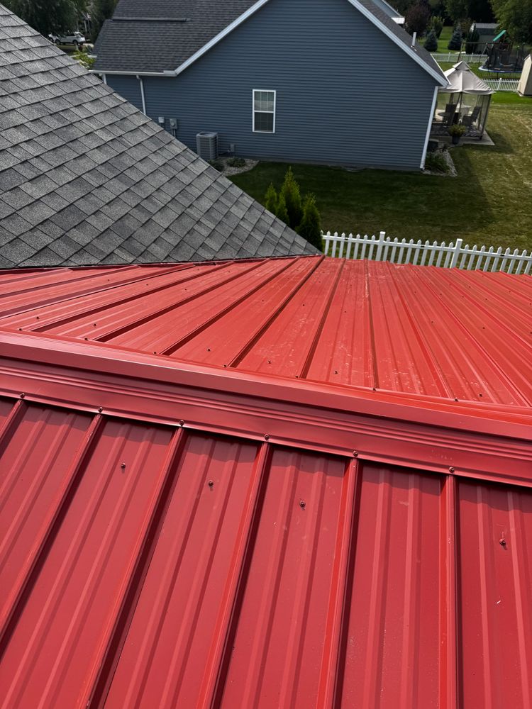 Roofing for Erie Builders & Construction in Sandusky, OH