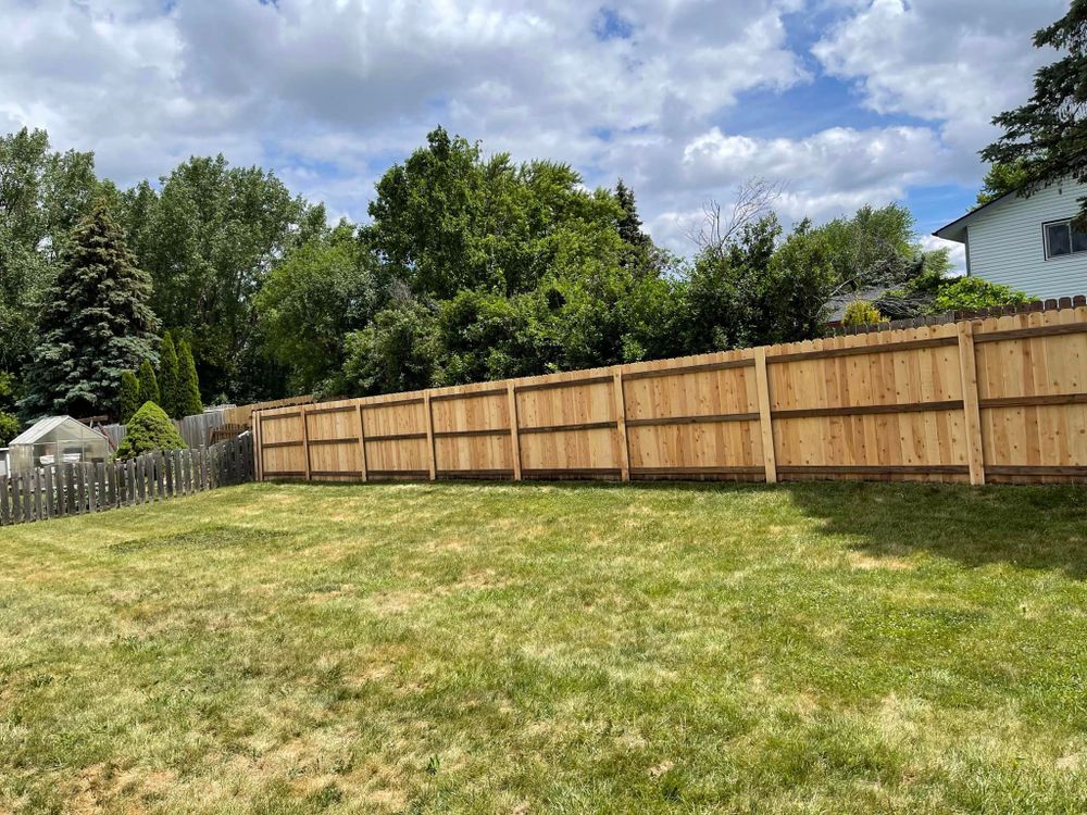 Fences for 5-Star Fencing in McHenry, IL