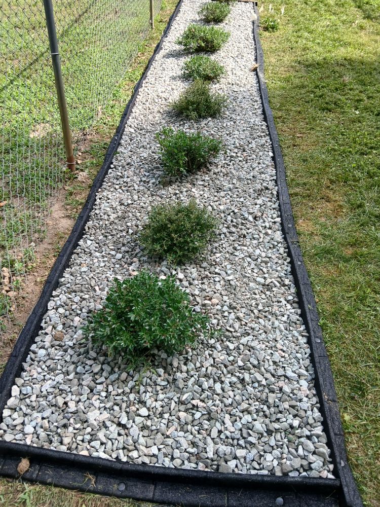 All Photos for Isaias Velasquez Landscaping and Services in Williamsburg, VA