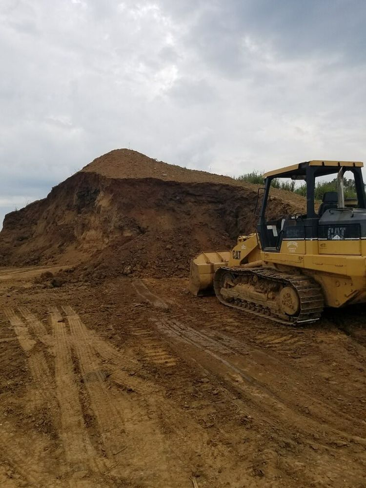 Landscaping for Bodock Trucking Grading in Lebanon, TN