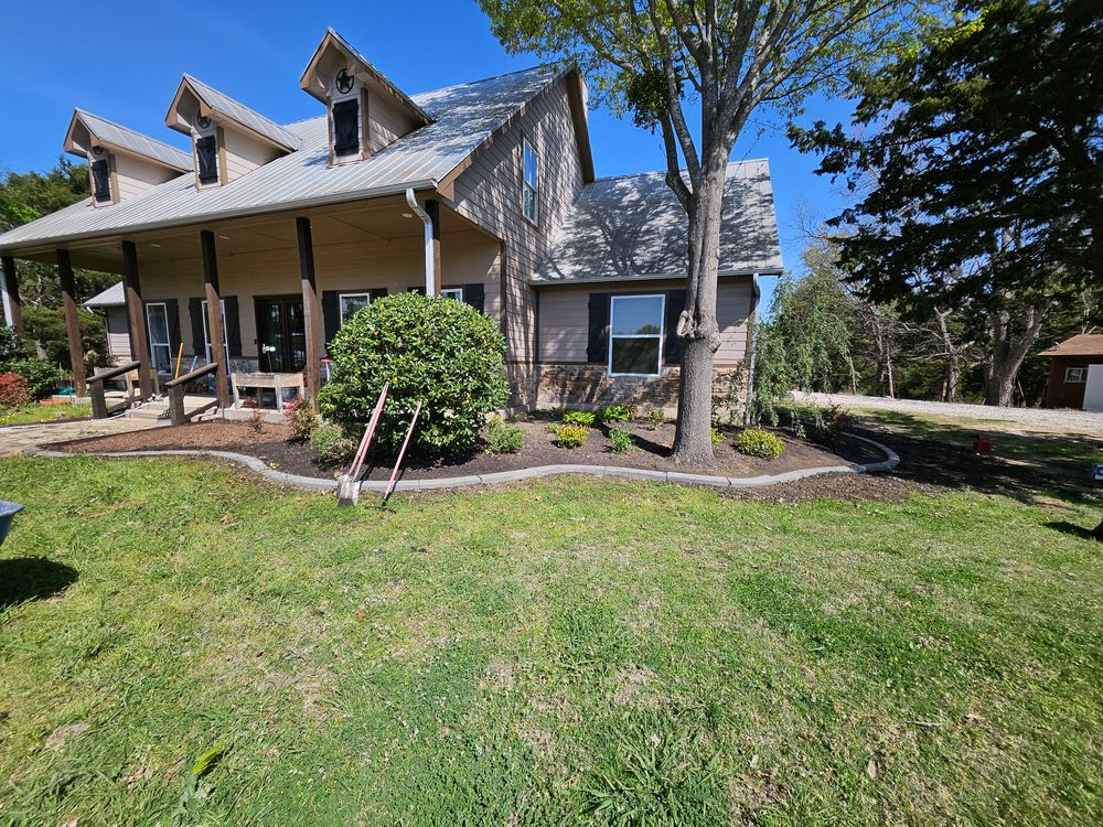 All Photos for Ornelas Lawn Service in Lone Oak, Texas