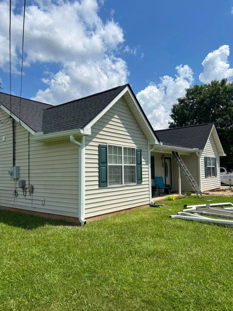 Roofing for Merritt’s Roofing & Gutters in Macon, GA