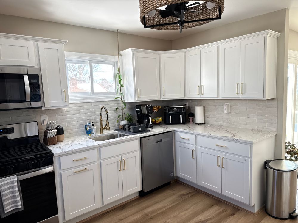 Residential Cleaning for Clean R Us Professional Service LLC in Annapolis , MD