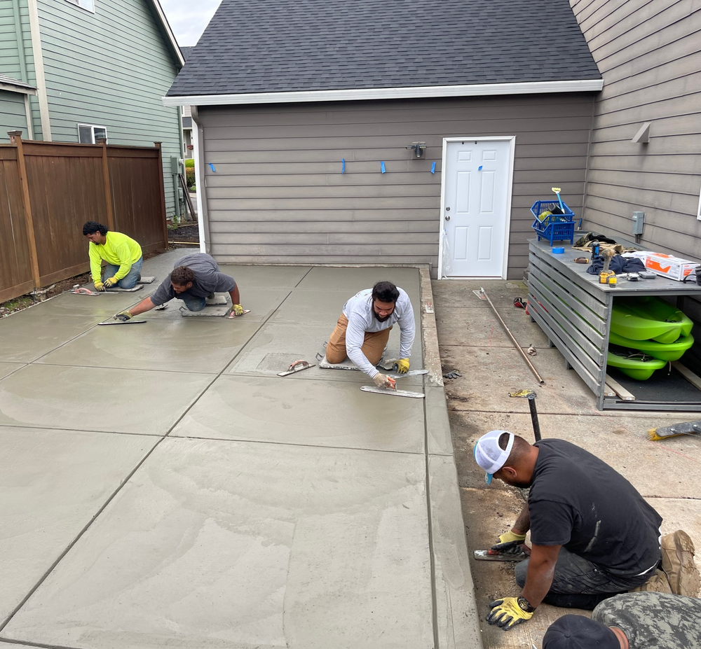PEARL CONSTRUCTION team in Portland, OR - people or person