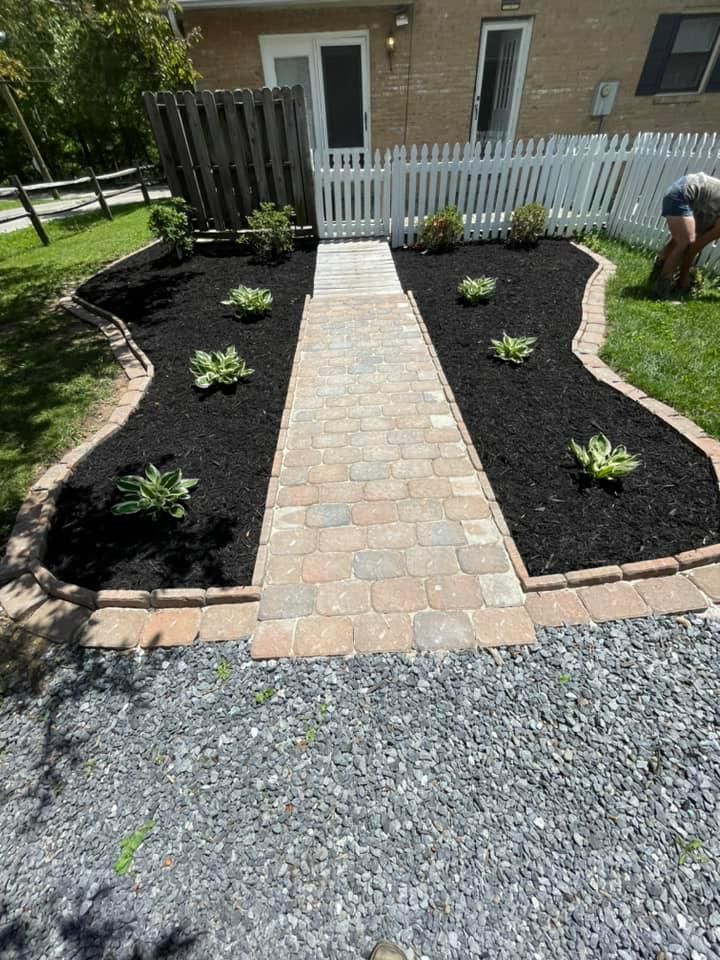 Hardscaping Landscaping for Horizon Construction in Covington, VA