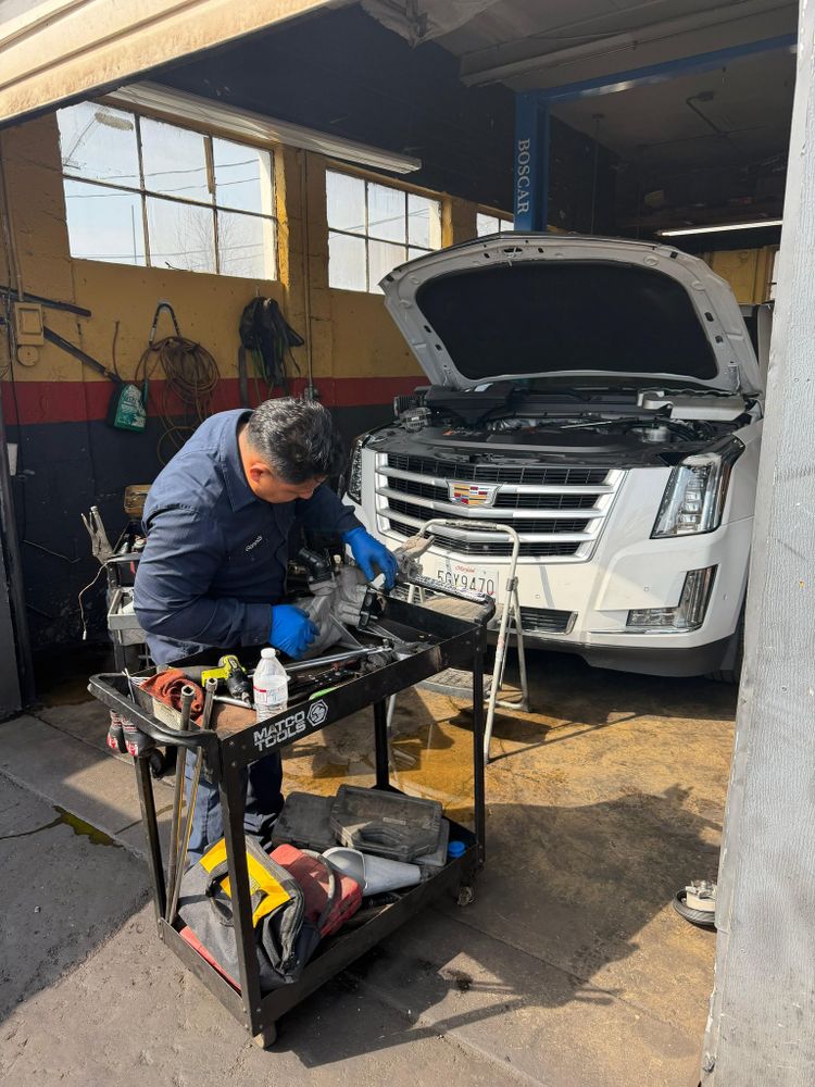 Garcias Brothers Diesel & Gas Auto Repair team in Finksburg, MD - people or person