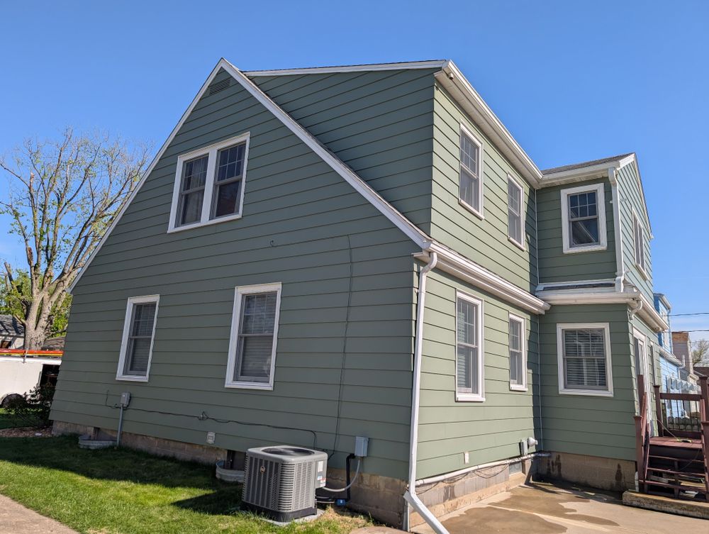 Exterior Painting for Mike Paints in Peoria, IL