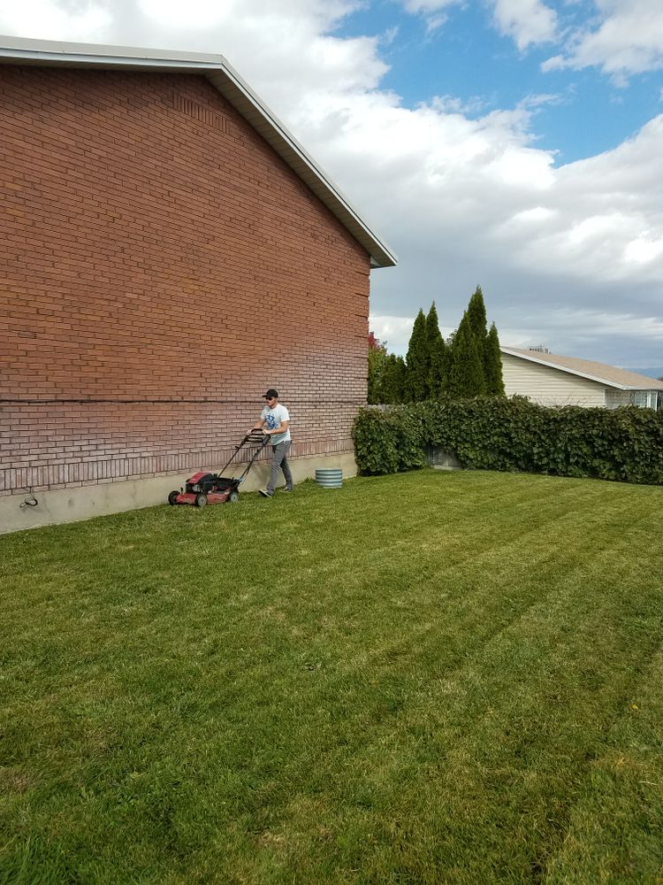 All Photos for Platinum Lawn Service in Santaquin, UT