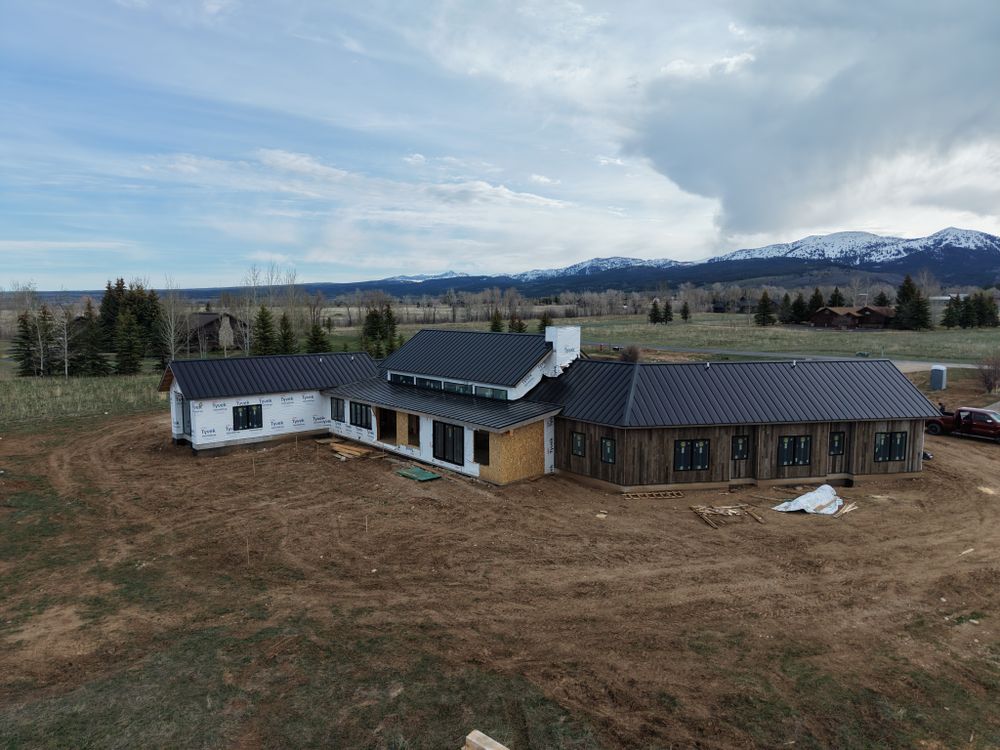 Custom Log Home Building for Hansen Construction & General Contractor in Teton Valley, ID