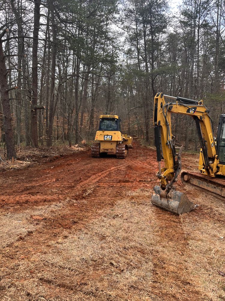 All Photos for Fav5 Hauling & Grading in Mount Airy, NC