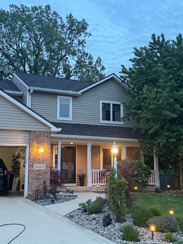 All Photos for Horns Seamless Gutters and Leaf Guards in Huntington,, IN