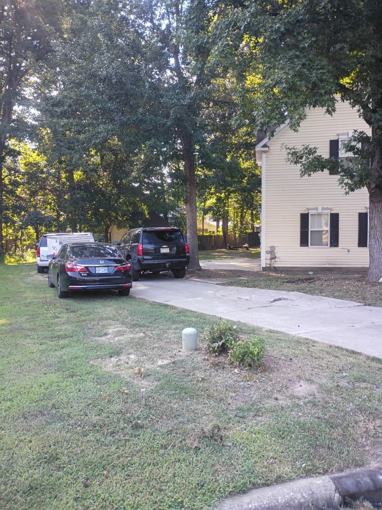 All Photos for Brothers On Point Lawn And Junk Removal in Wilson, NC