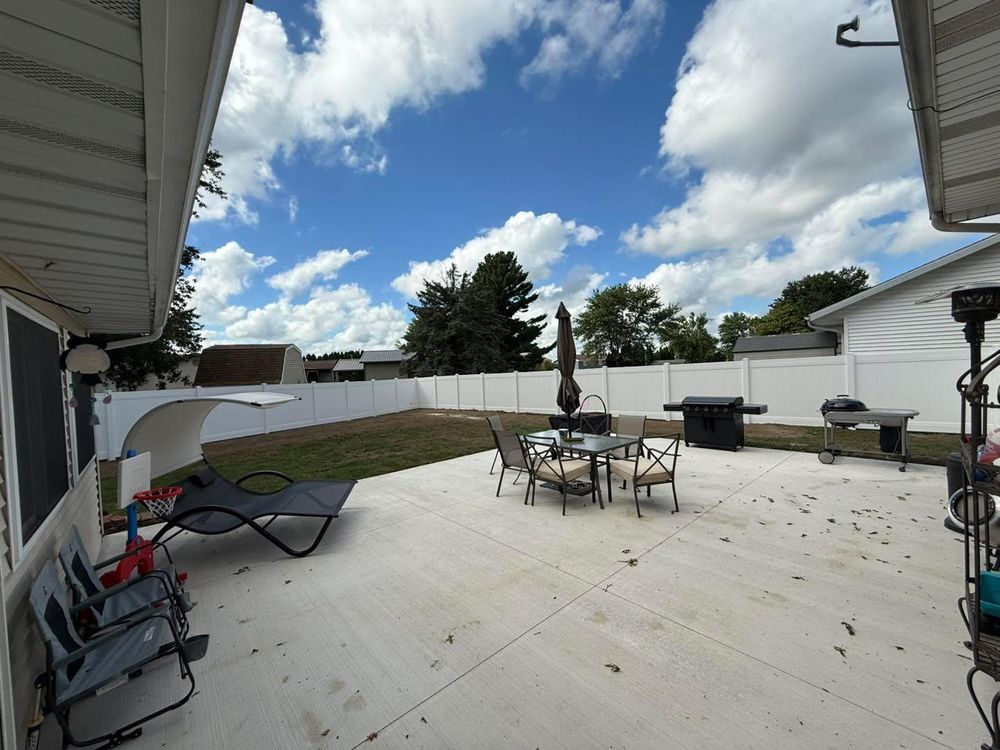 All Photos for Illinois Fence & outdoor co. in Kewanee, Illinois