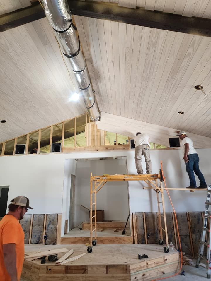 Transform your home with our expert vinyl siding house services, enhancing curb appeal and energy efficiency while ensuring durability and low maintenance to protect your investment for years to come. for S.W. Construction in Center, TX