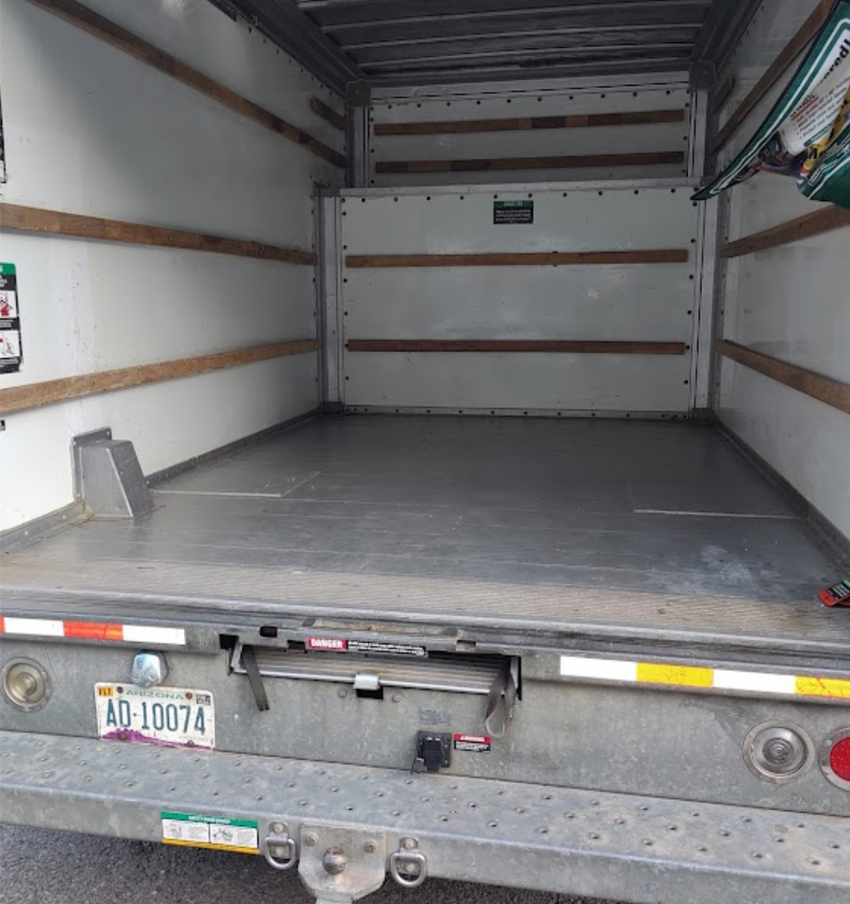 Peterstell Junk and Moving Company team in Gwynn Oak, MD - people or person