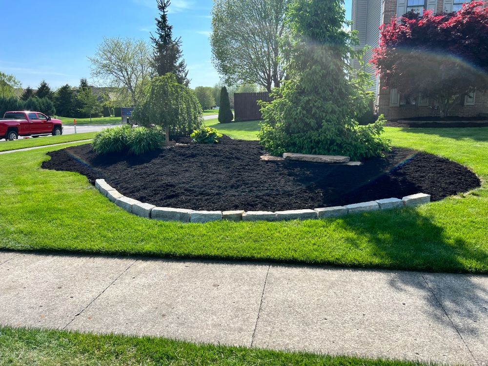 Landscape Edging for Stuckey Landscape & Excavation  in Rawson, OH