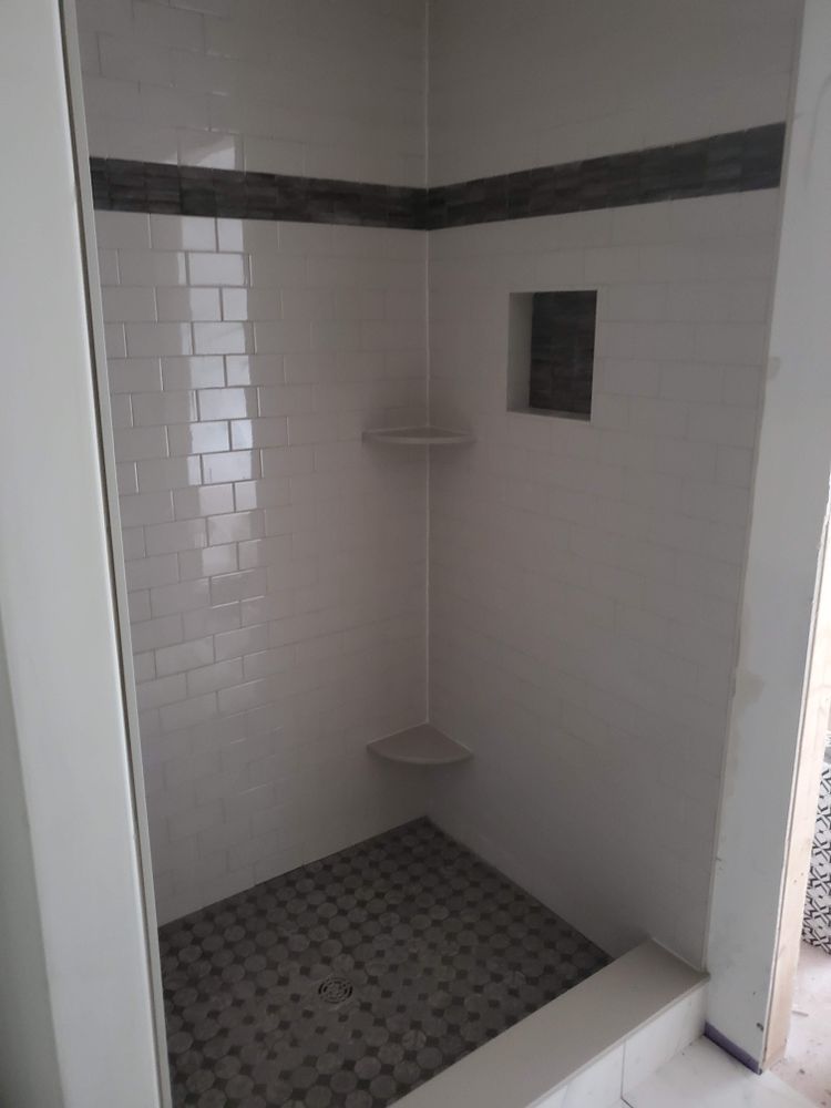 Custom Tile Showers for VersaTile in Deerfield, NH