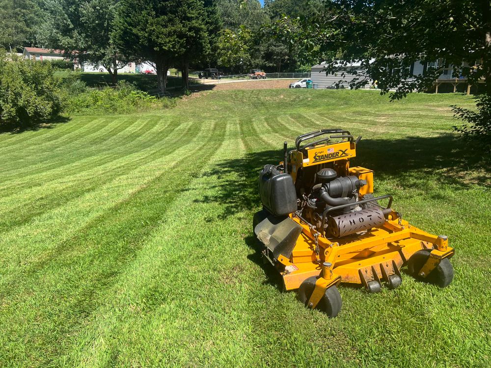 All Photos for SkyLimit LawnCare in Asheville, NC