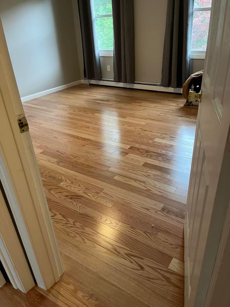 All Photos for Laura Mae Properties in Wolcott, CT