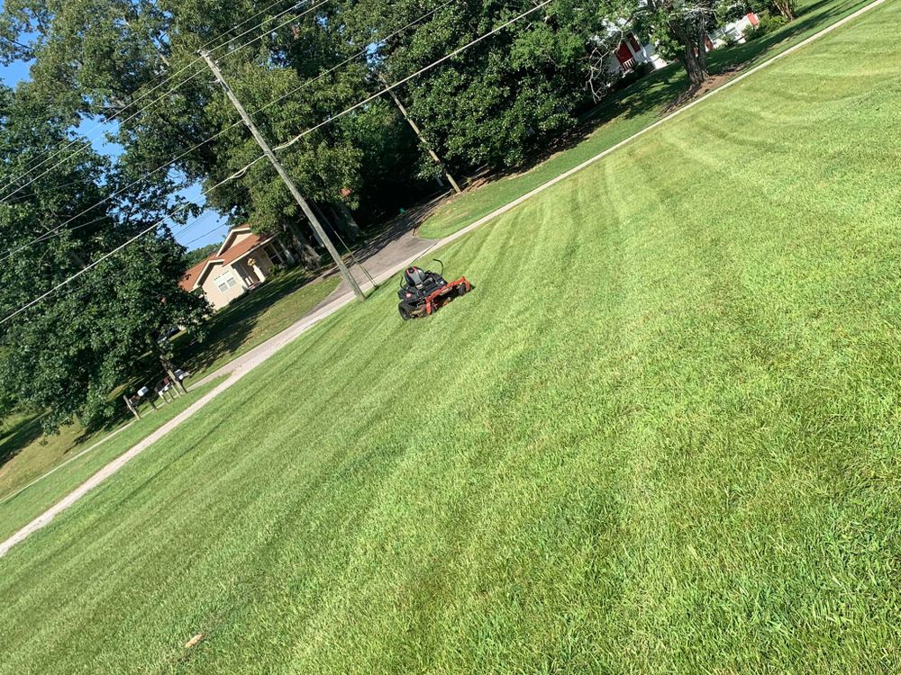 Lawn Care for I&J MicroMegas Lawncare LLC in Jacksonville, AL
