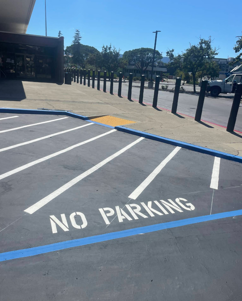 Asphalt and Paving for AGM Paving in Fresno, CA