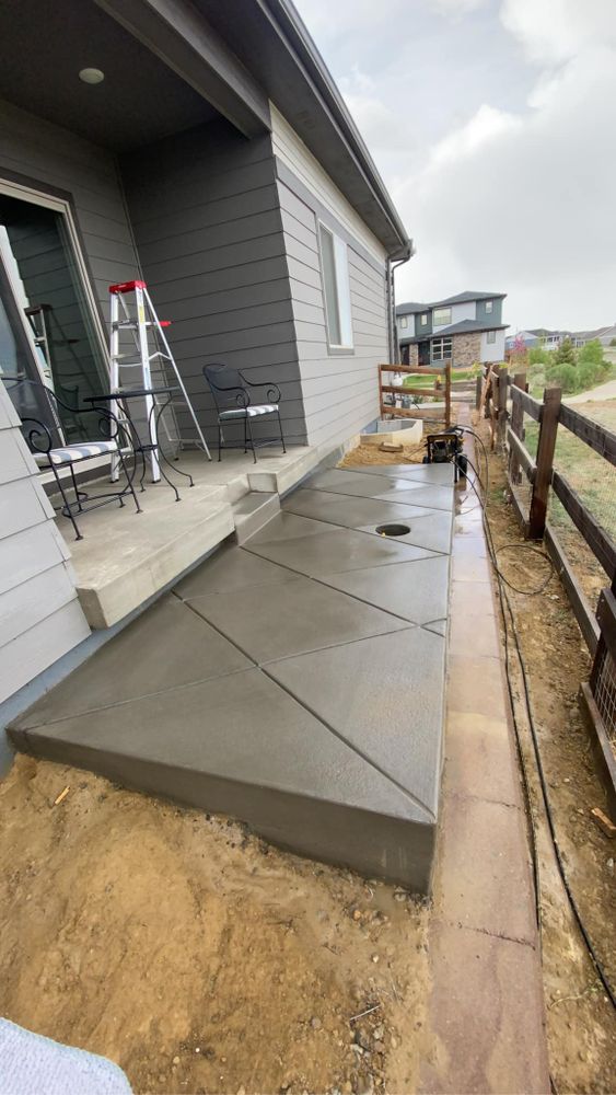 Concrete Driveways for B&M Concrete LLC in Longmont, CO