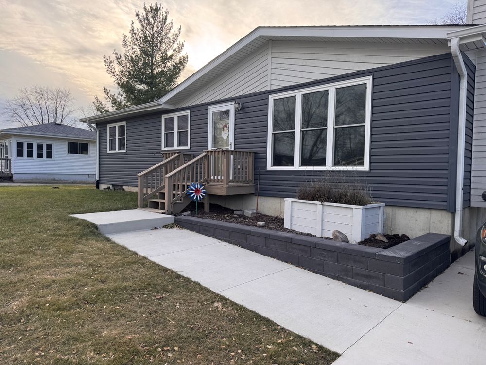 Hardscaping Landscaping for H&L Lawn Care LLC in Twin Lakes, WI