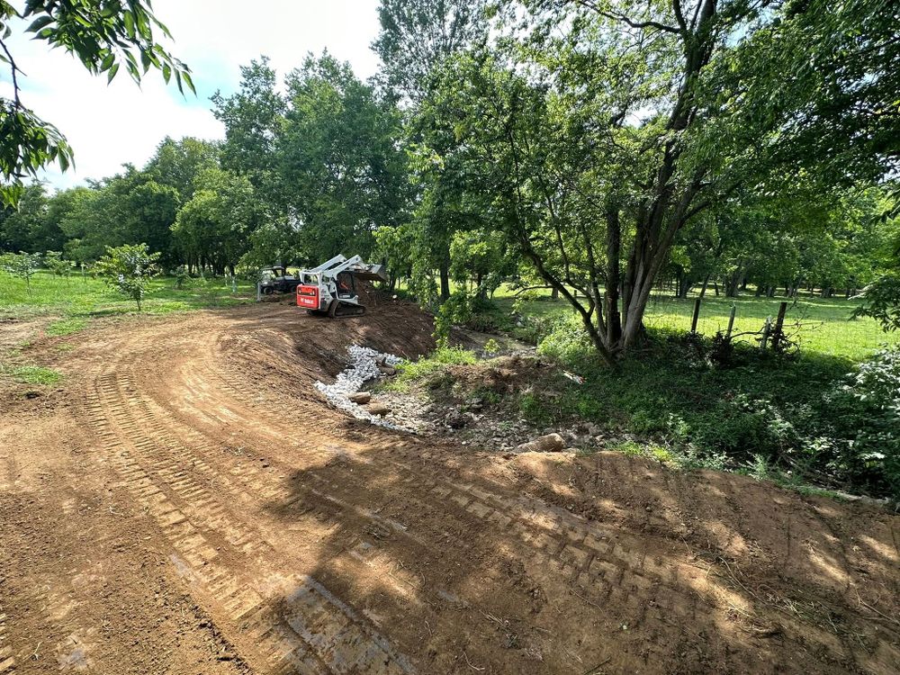 All Photos for Oaks Excavating in Lyles, TN