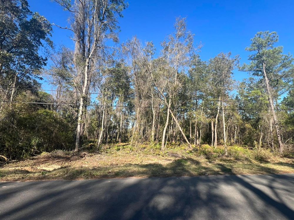 Excavating Company for CJ Dirtwork in Crescent City, FL