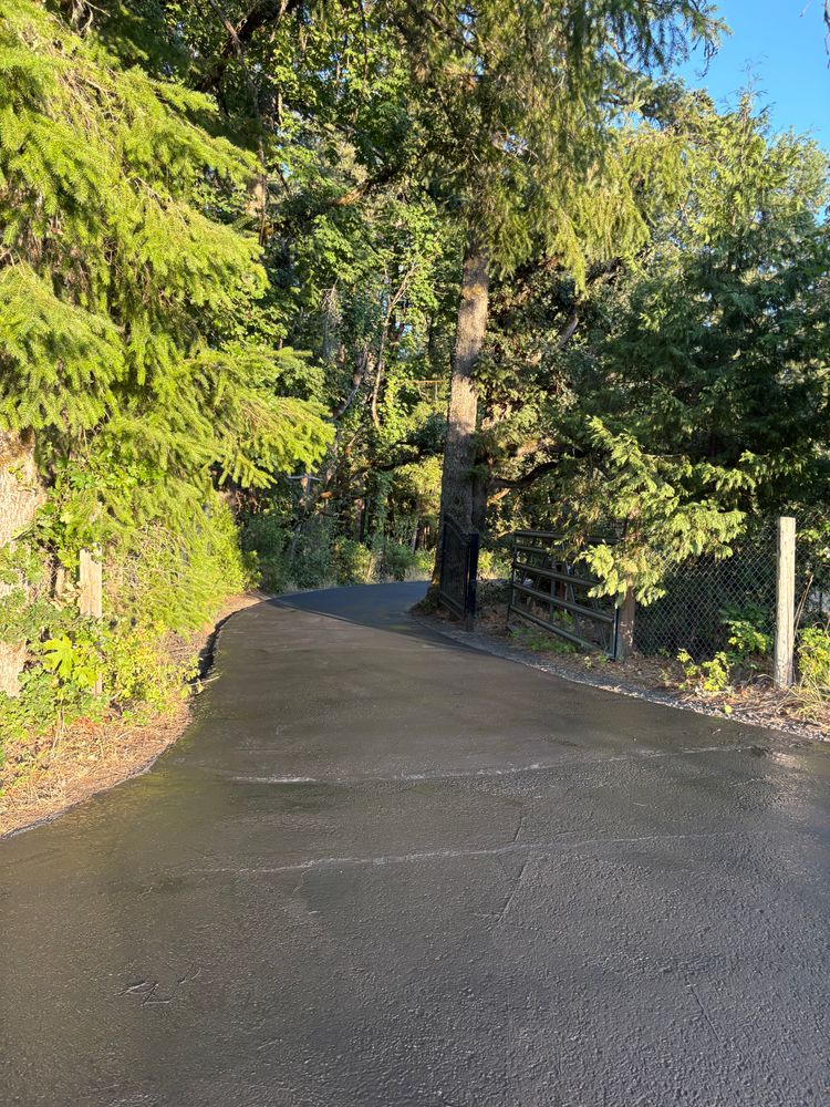 Asphalt / Seal coat for Limitless Excavation & Land Clearing in Eugene, OR