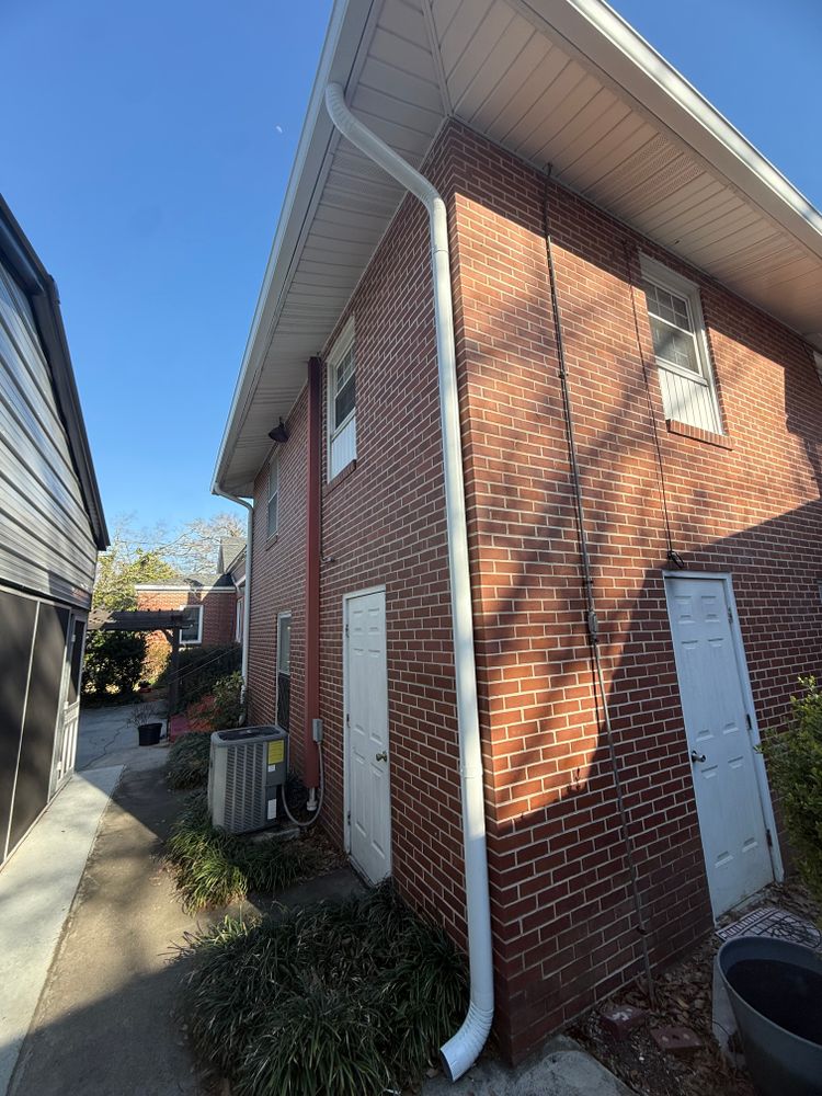 All Photos for Dollar Roofing & Gutters in Jeffersonville, GA