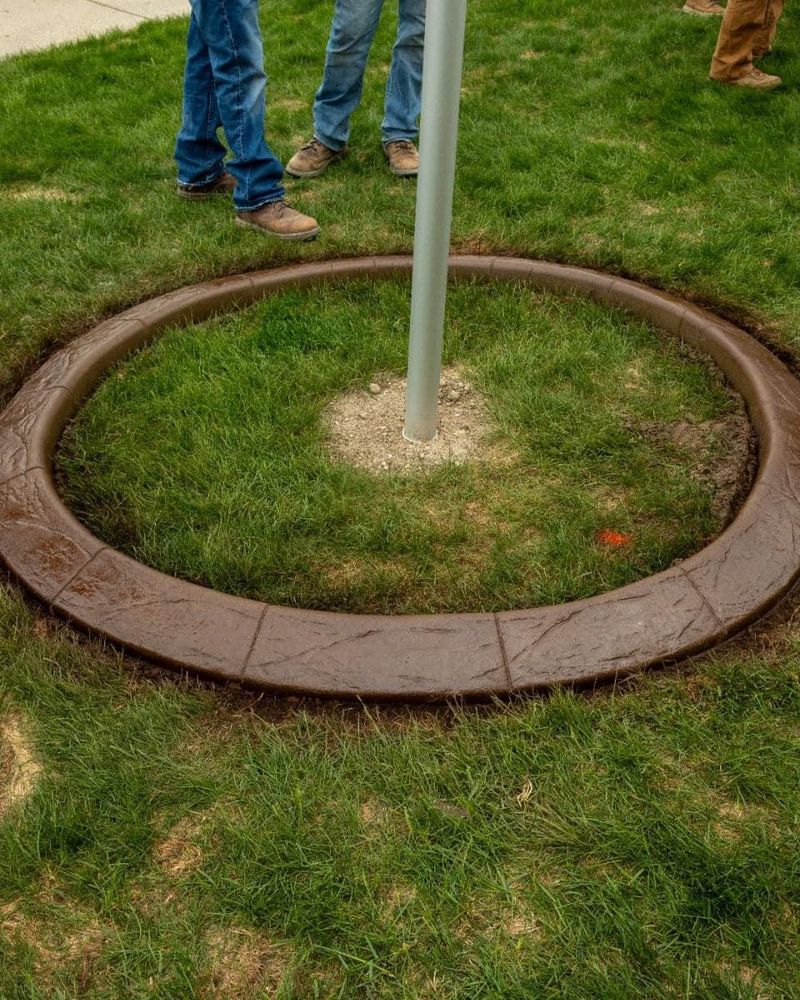 Landscape Curbing for Dust Till Dawn Lawn in London, Kentucky