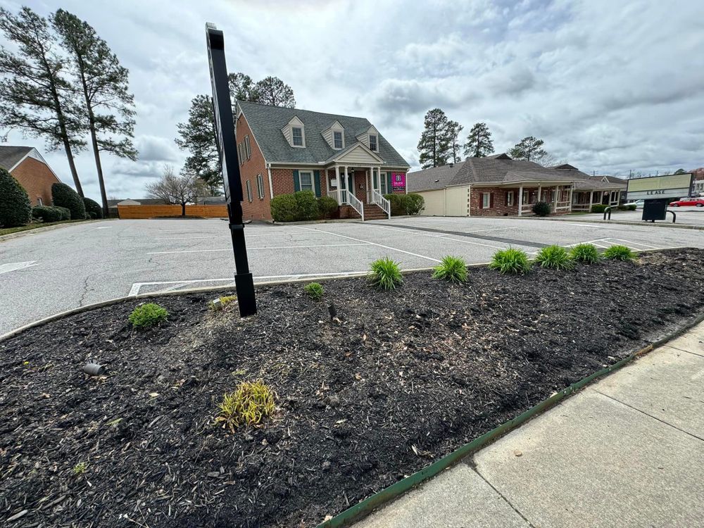 All Photos for Robbie's Lawn & Landscape in Chesterfield, VA