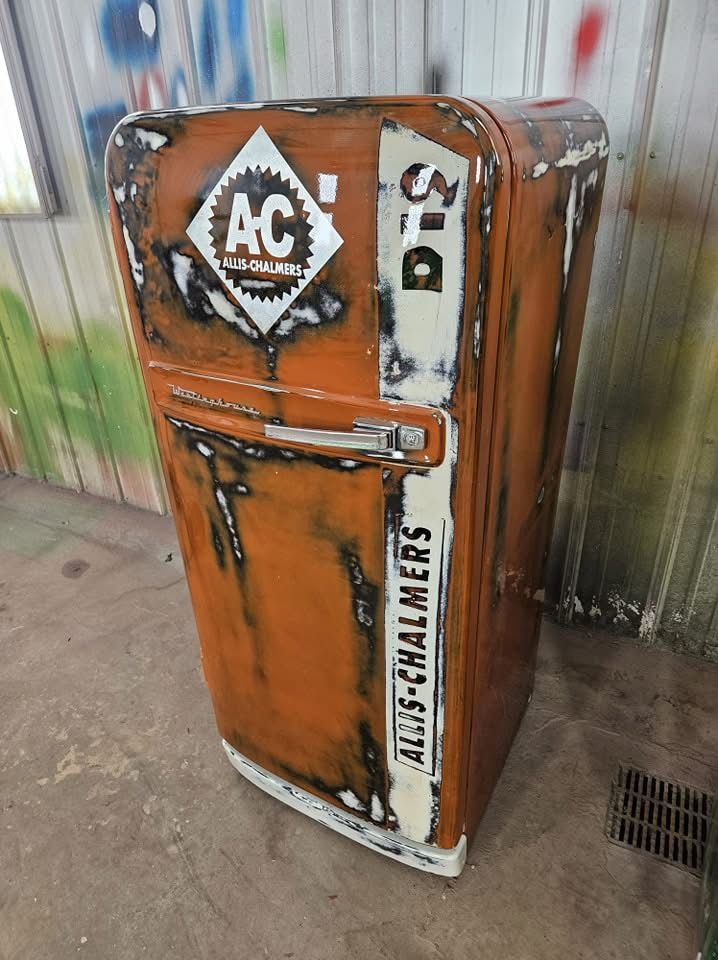 Vintage Refrigerator Projects for Wessels Custom Paint & Restoration in Bad Axe, MI
