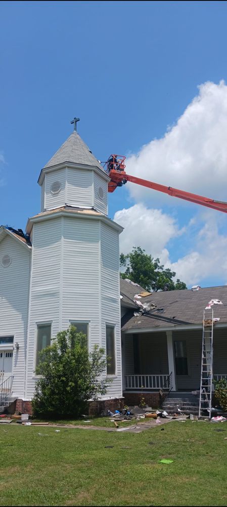 Harris Brothers Roofing and Construction team in Montgomery, AL - people or person