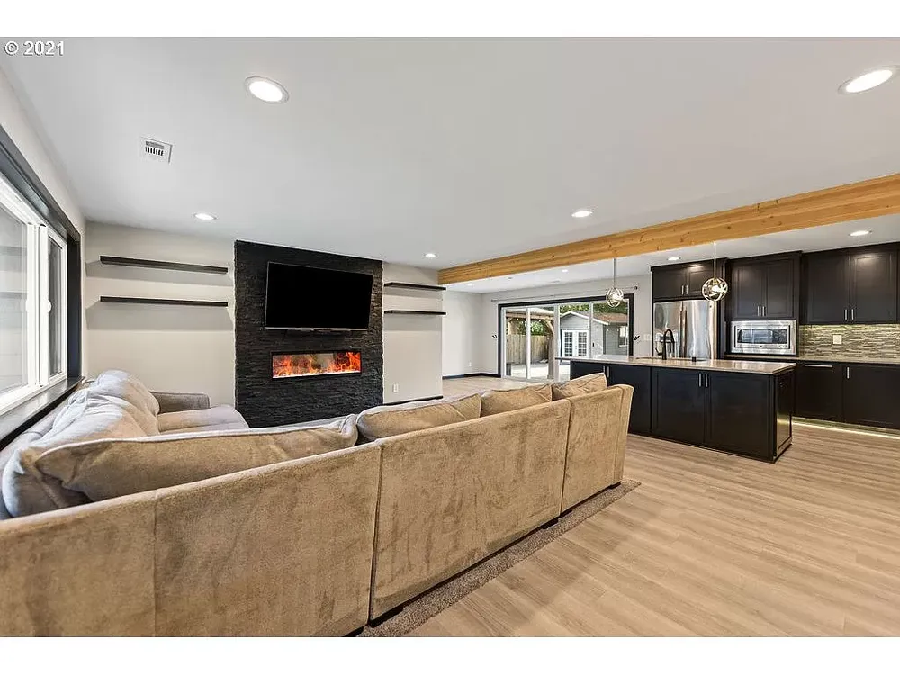 Breeland HQ for Breeland Construction INC in Kalispell, MT