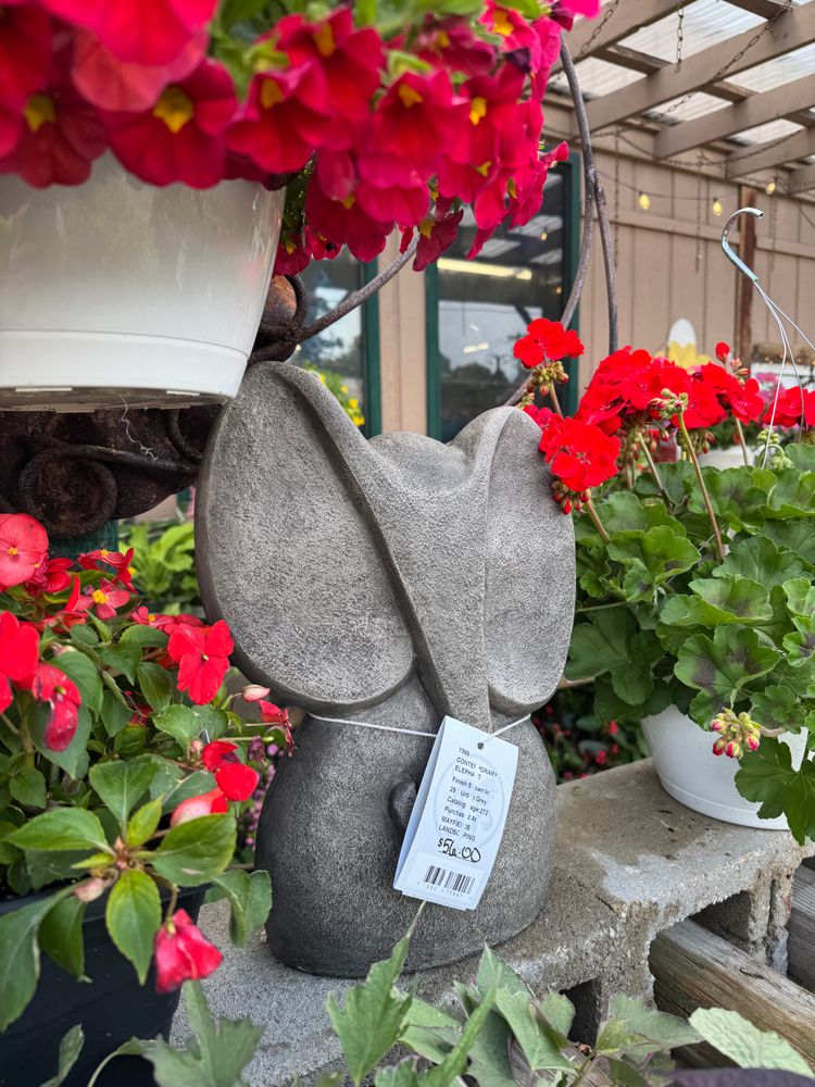 All Photos for Mayfield Landscaping in Staunton, IL
