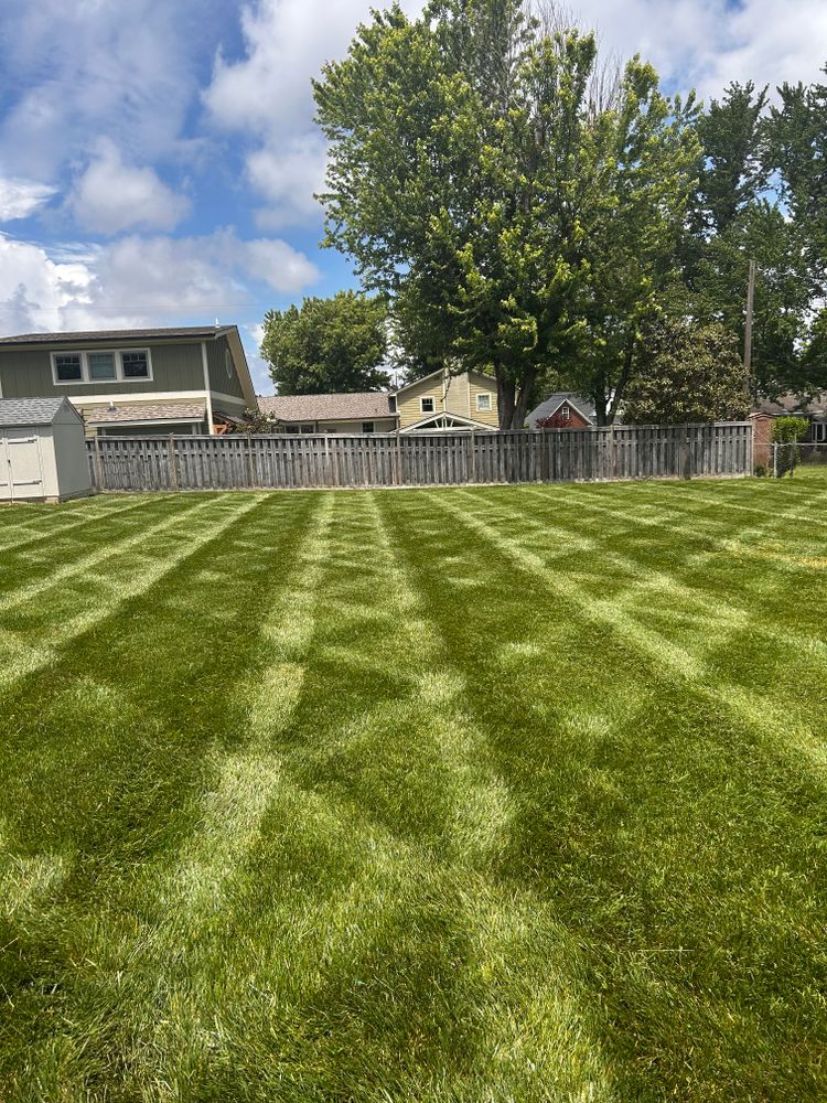 Lawn Care for Bailey’s Lawn Care & Dirt Service in Murray, KY