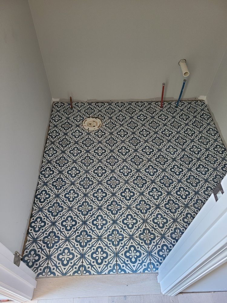 Bathroom Tiling for VersaTile in Deerfield, NH
