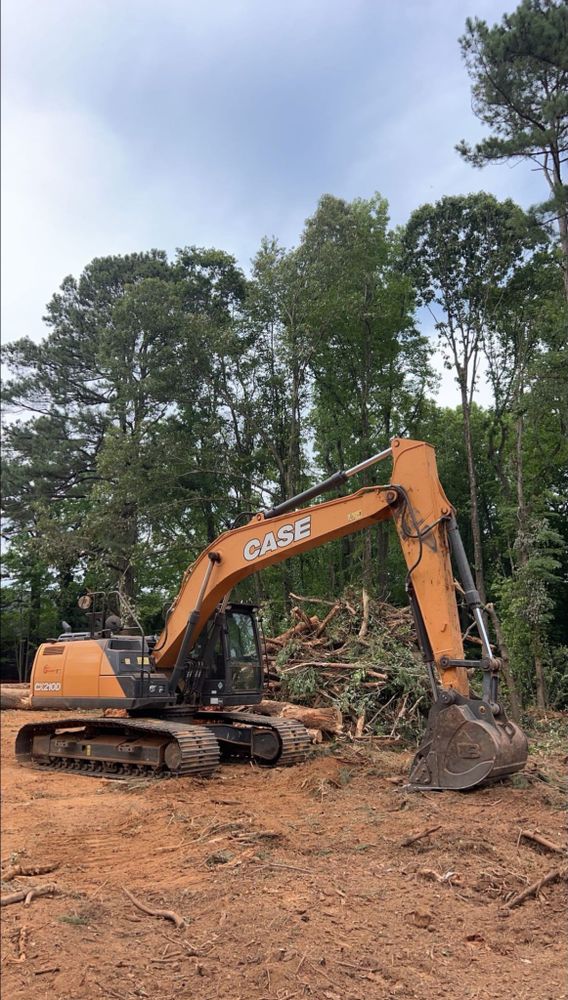 Our Debris Removal service efficiently clears construction waste and unwanted materials, ensuring a clean and safe environment for your property. Trust us to handle disposal swiftly and responsibly, restoring order to your space. for KD Grading LLC in Fuquay-Varina, NC