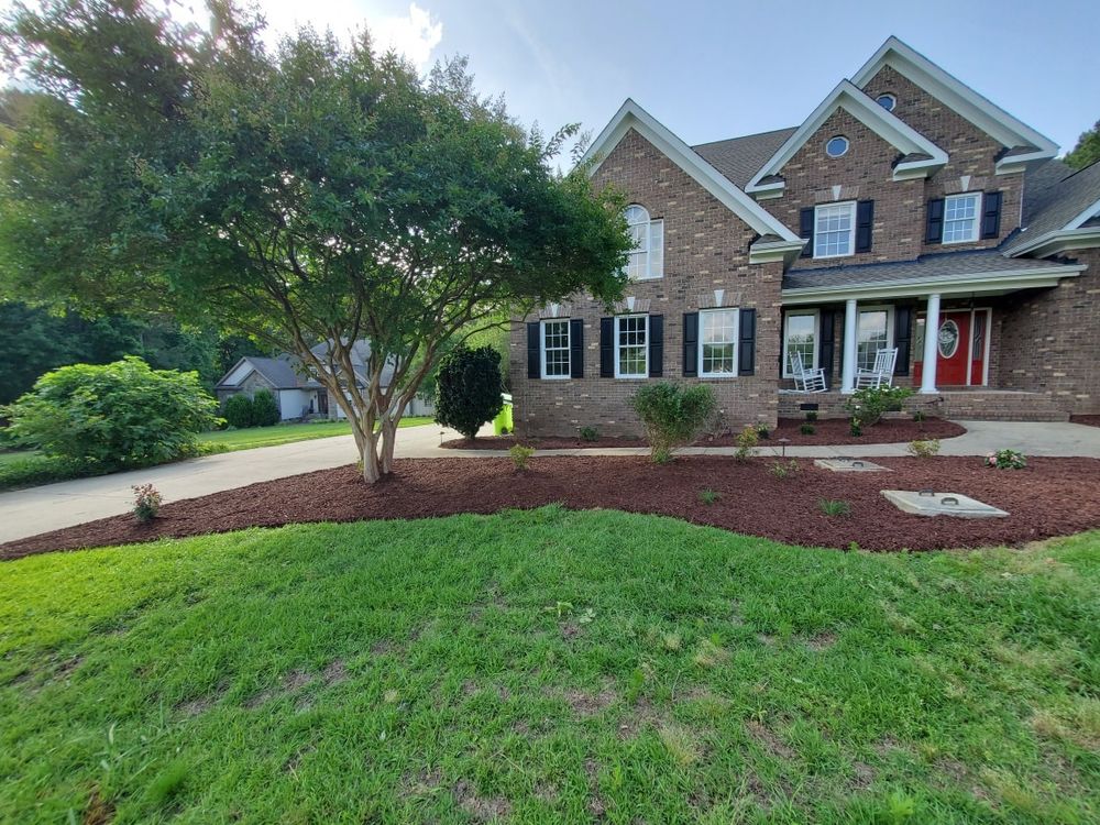Lawn Care for Flori View Landscaping LLC in Durham, NC