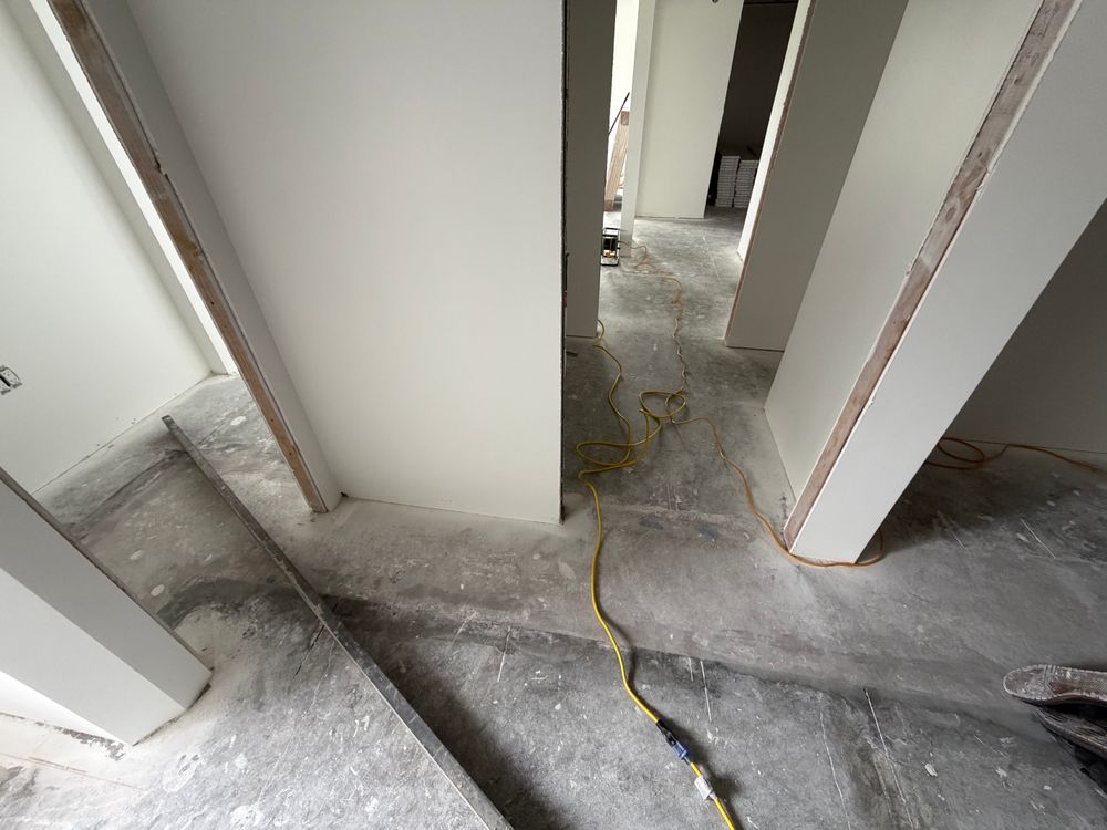 All Photos for Top Knotch Floors HI, LLC  in Honokaa, HI