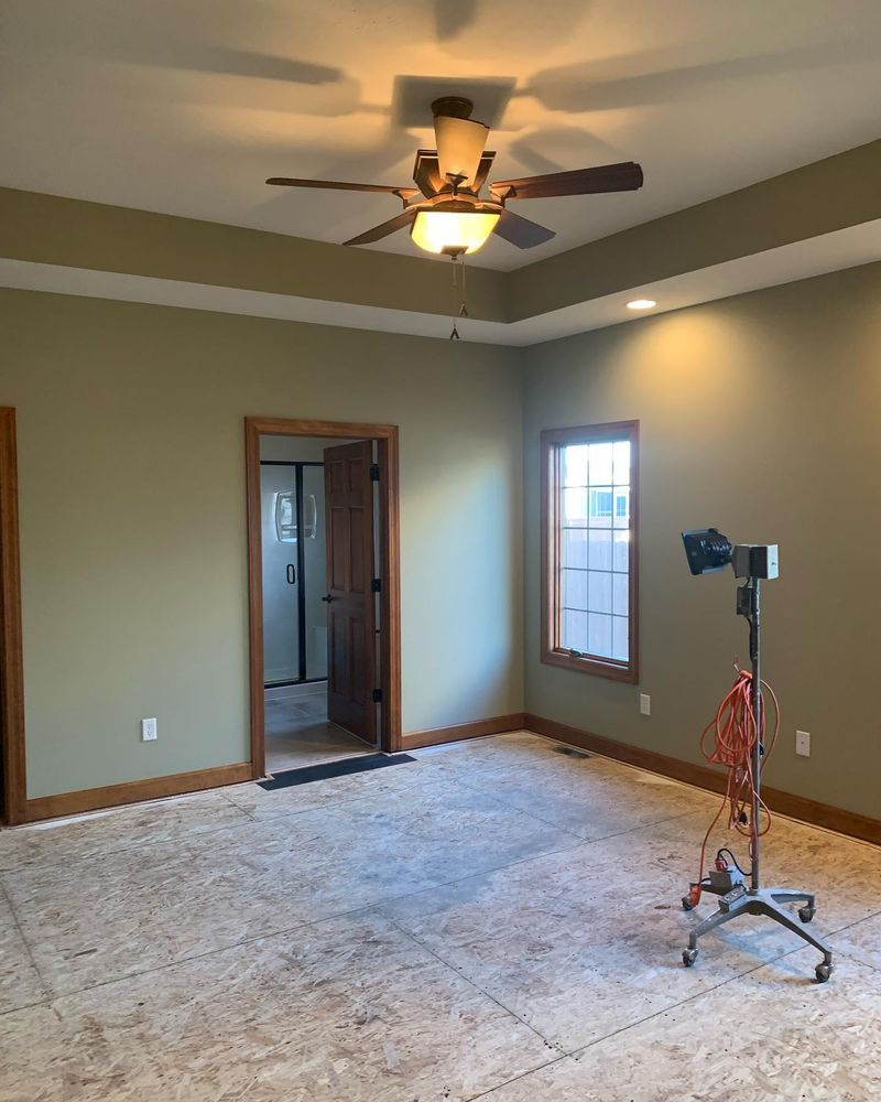 All Photos for LOCKWOOD FINISHES in Springfield, IL