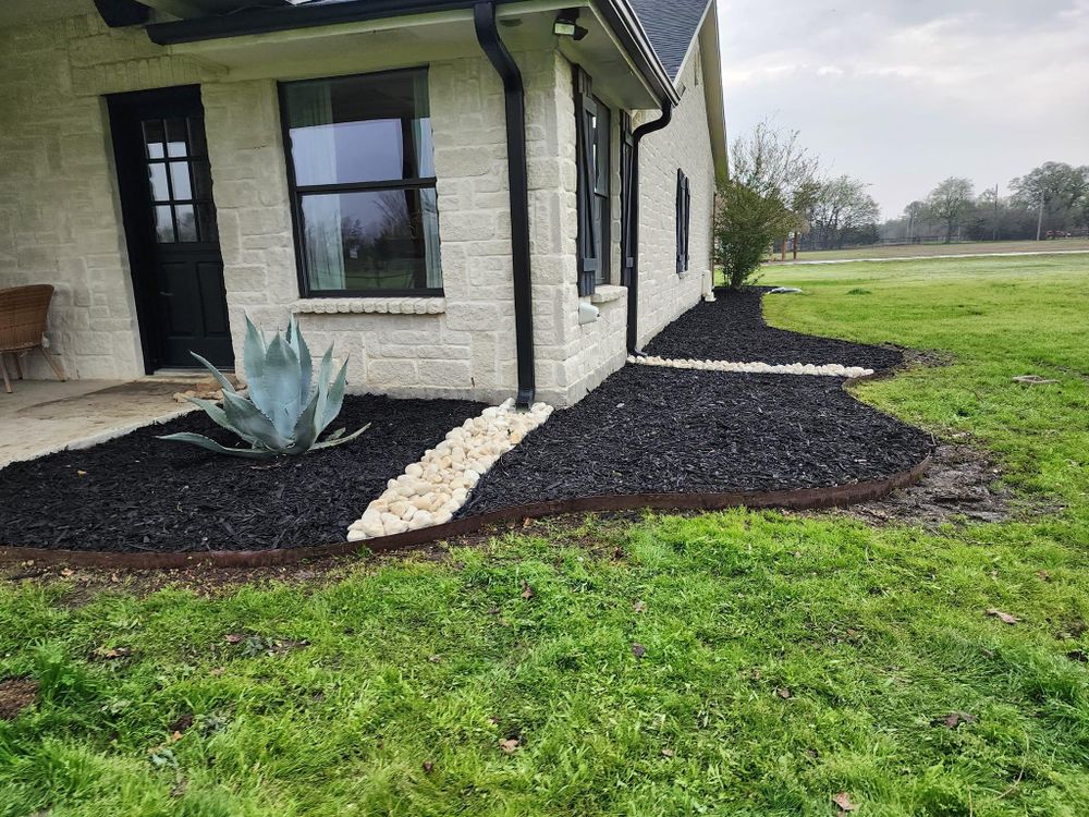 All Photos for Ornelas Lawn Service in Lone Oak, Texas