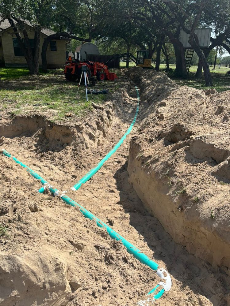 Dirt Work for Williams & Sons Solutions in Floresville, TX