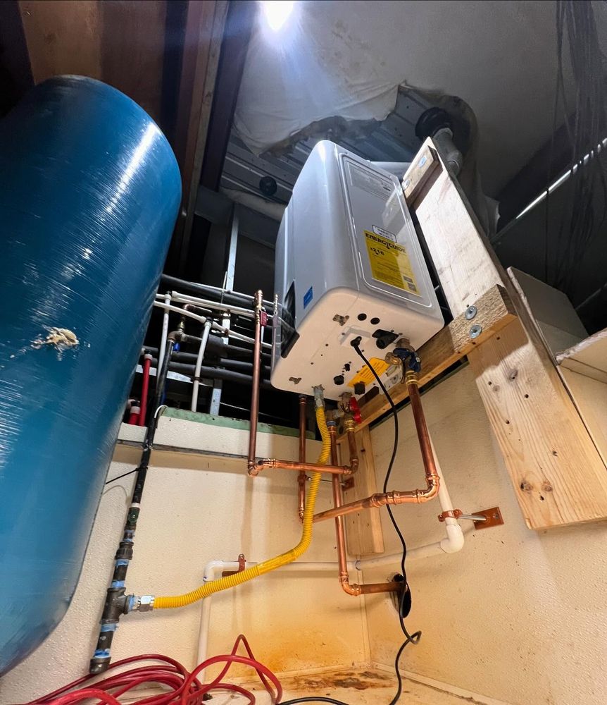 Plumbing for Salazar Plumbing Services Co LLC in Garland, TX