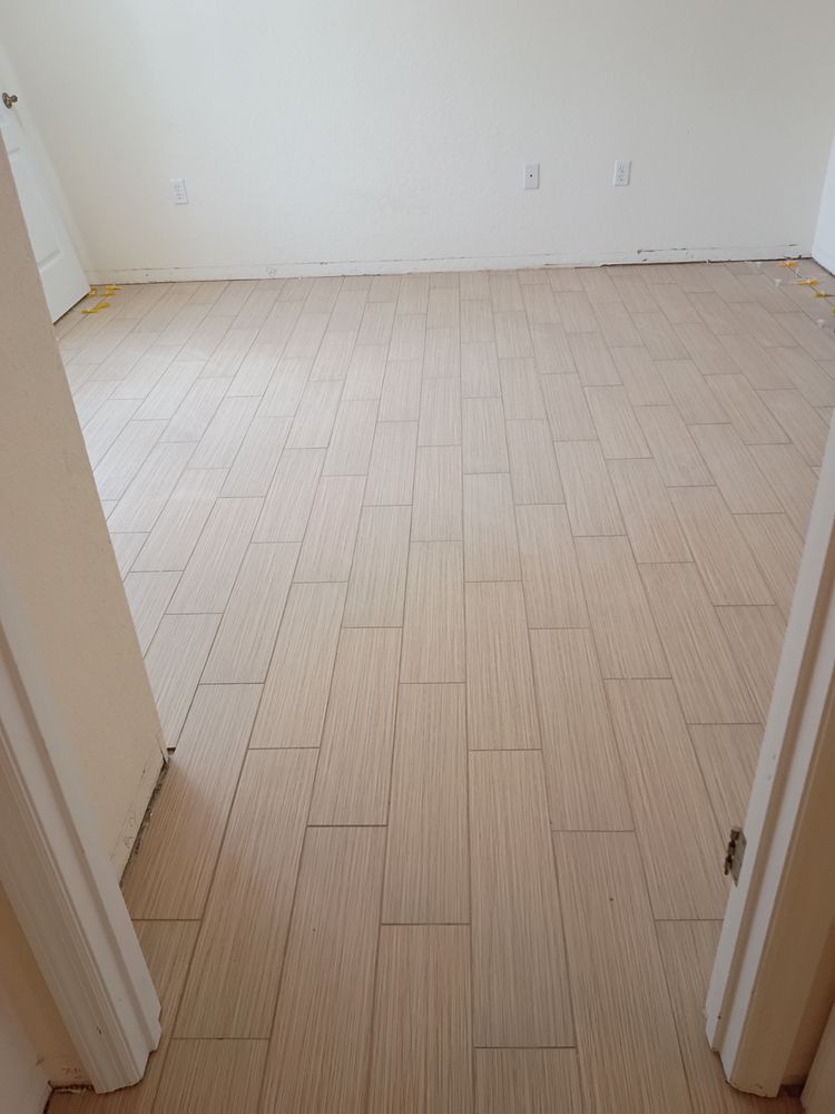 All Photos for Travieso Flooring LLC in Dade City, FL