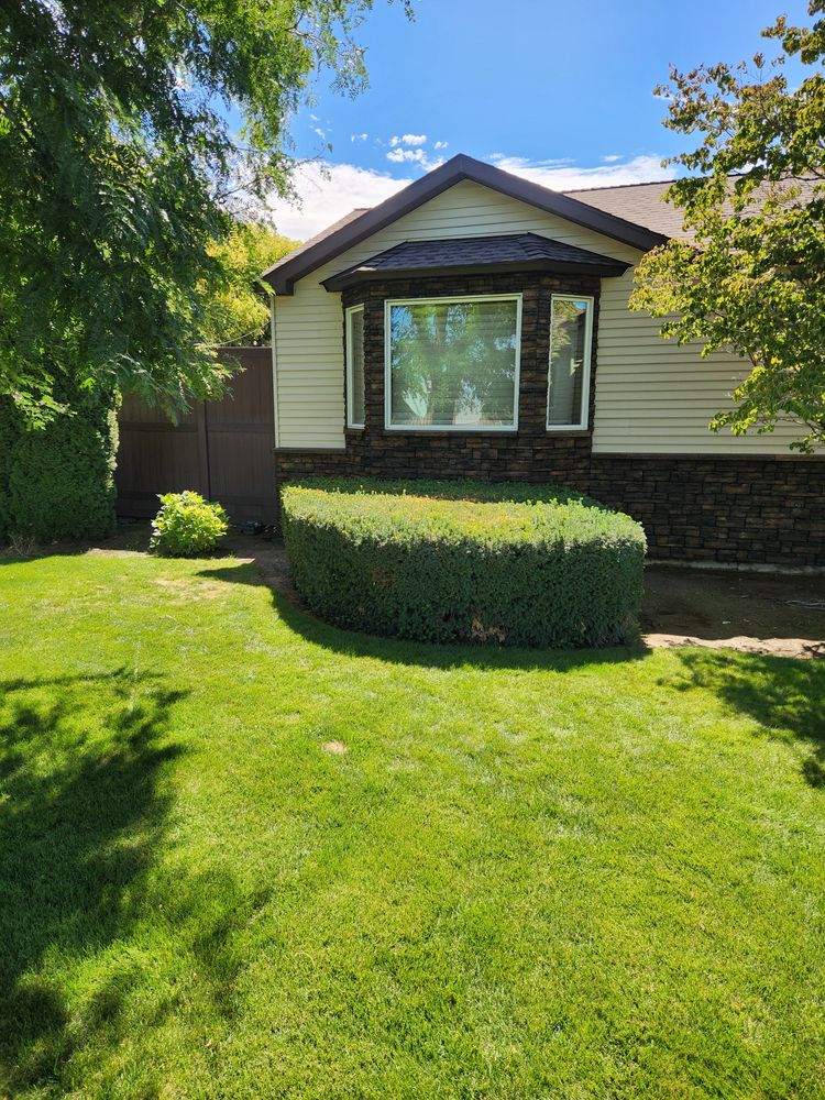 Pj and Trisha Gasseling  for Custom Valley Construction   in Sunnyside, Washington