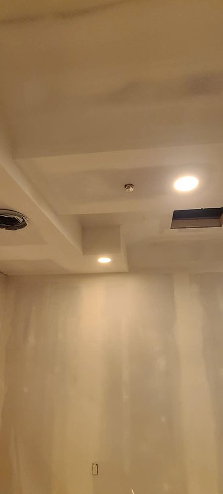 Transform your walls with our expert Drywall Finishing service, ensuring seamless surfaces and flawless finishes. Trust our skilled team to enhance your home's interior with precision and attention to detail. for All-Star Wall Remodeling in Orlando, FL